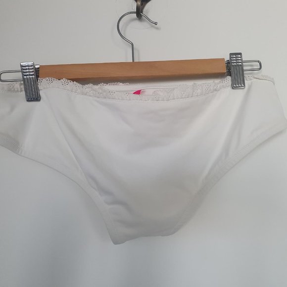 Victoria's Secret White Lace Bandeau Bikini Set - Small - Picture 3 of 7